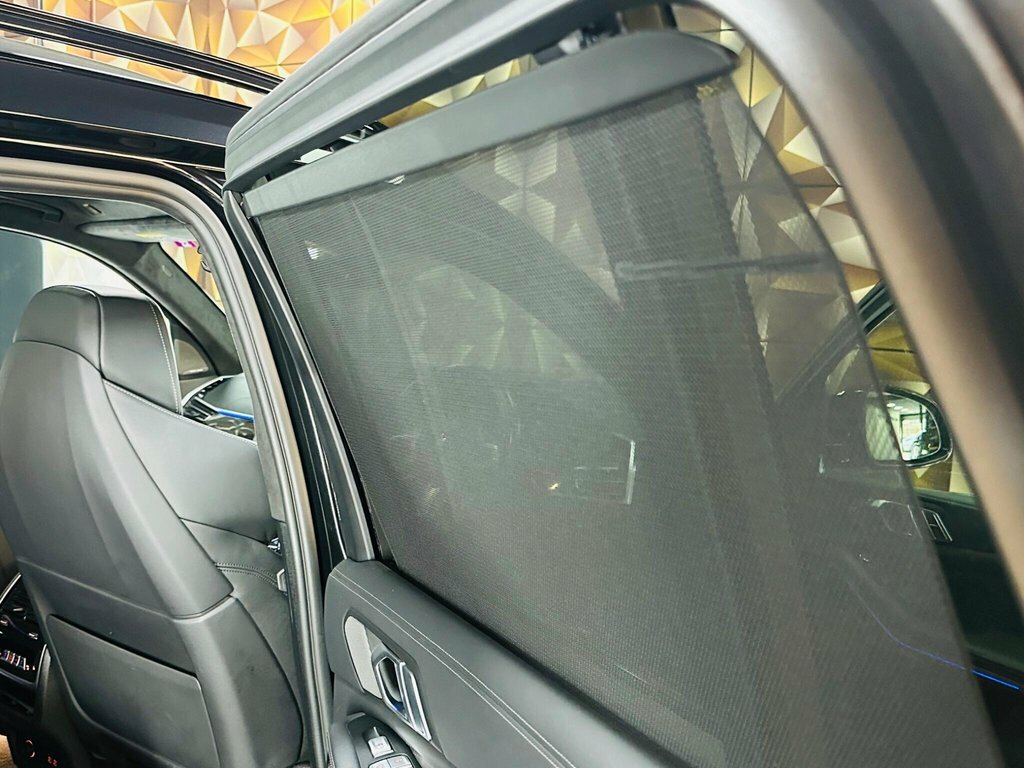 BMW X7 4.4 X7 Black #61