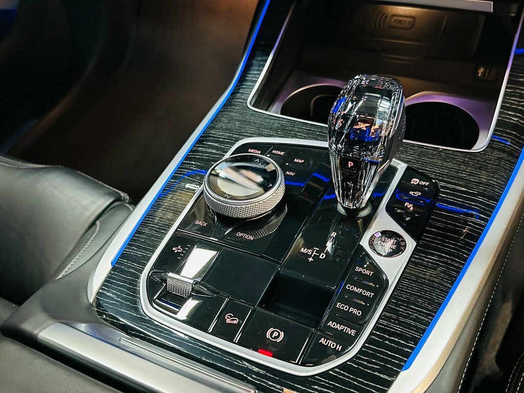BMW X7 4.4 X7 Black #52