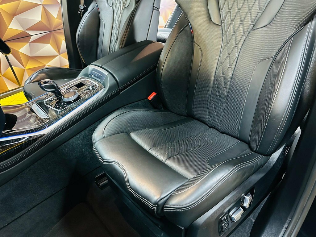 BMW X7 4.4 X7 Black #64