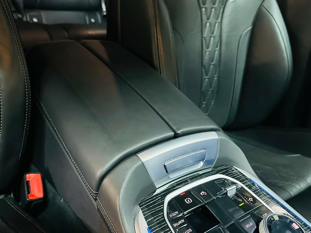 BMW X7 4.4 X7 Black #63