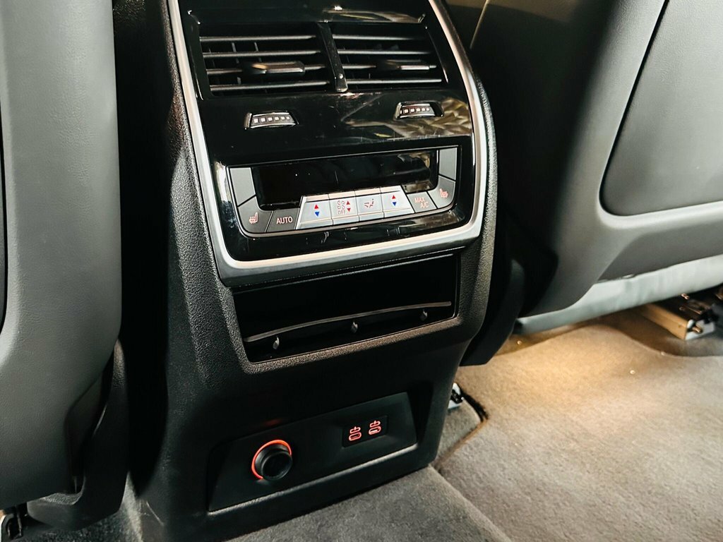 BMW X7 4.4 X7 Black #73