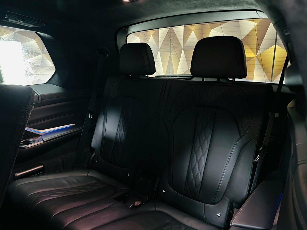BMW X7 4.4 X7 Black #77