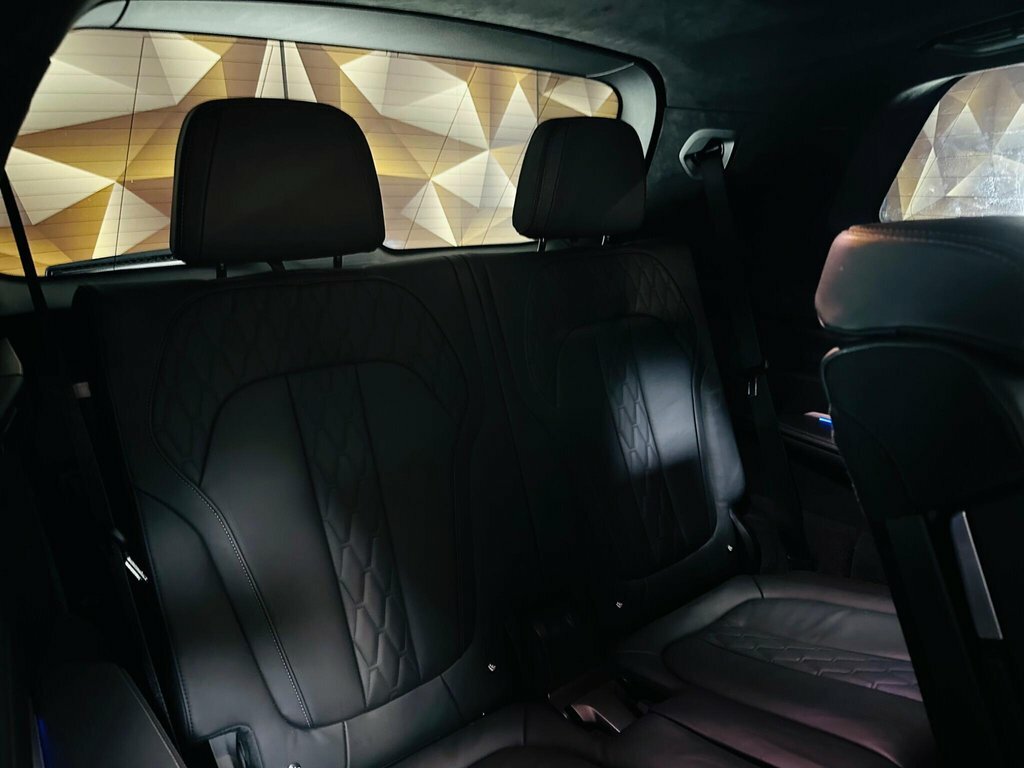 BMW X7 4.4 X7 Black #86
