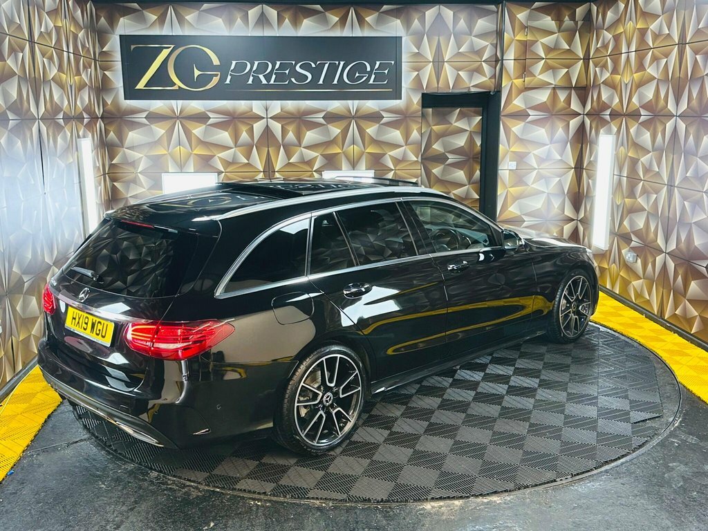Mercedes-Benz C Class 2L Amg Line Black #5