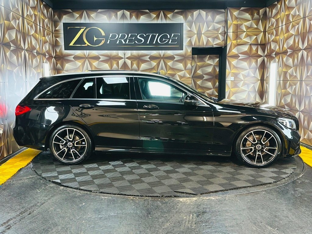 Mercedes-Benz C Class 2L Amg Line Black #6