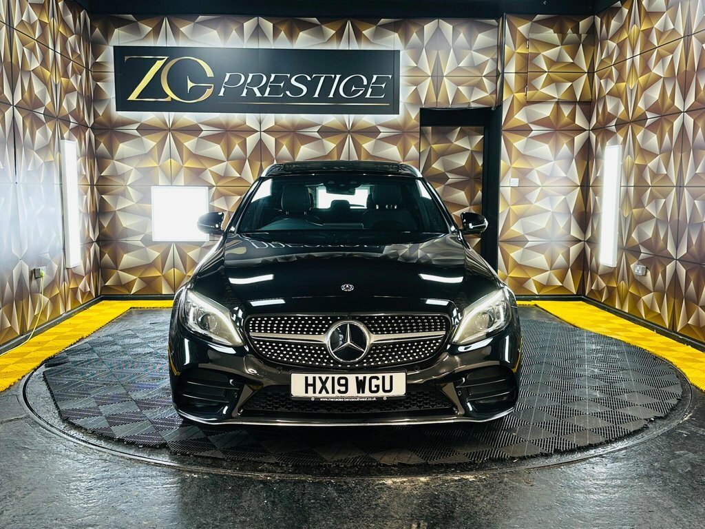Mercedes-Benz C Class 2L Amg Line Black #2