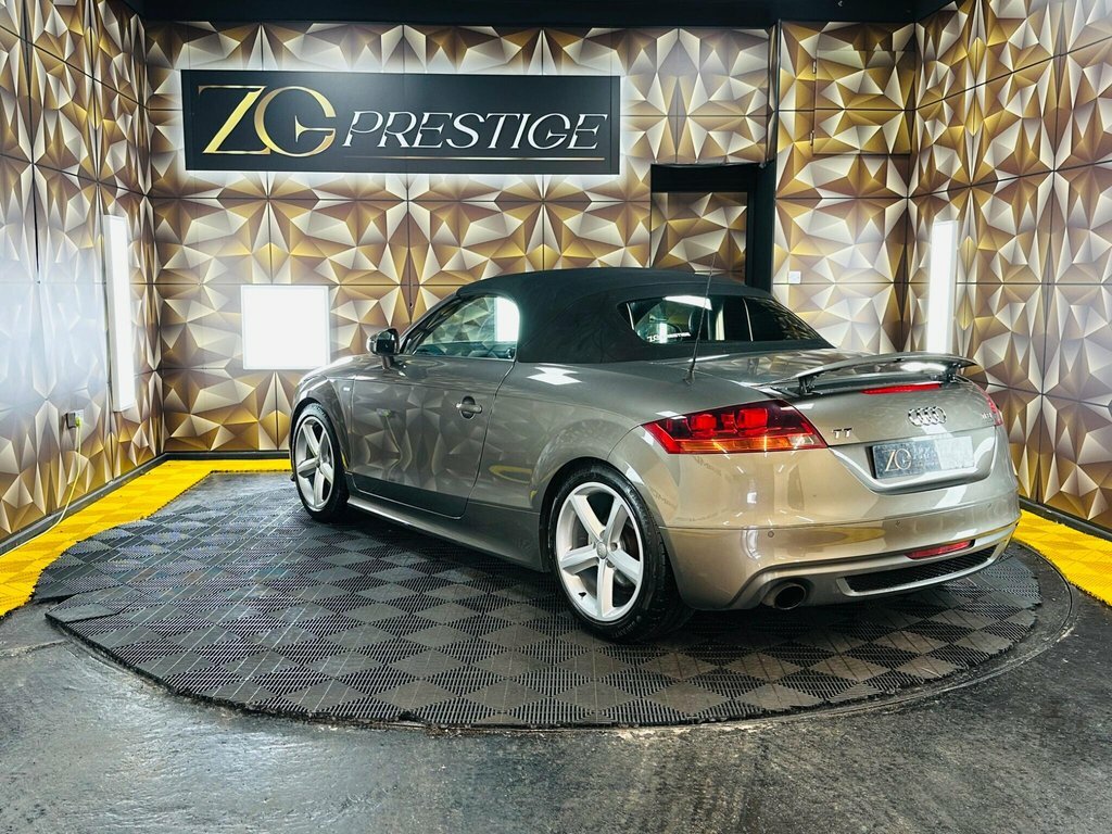 Audi TT 2L S Line Grey #4