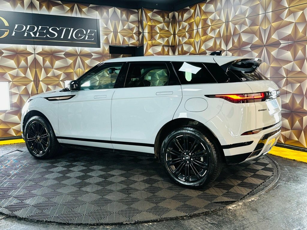 Land Rover Range Rover Evoque 1.5 P300e Dynamic Hse Black #32