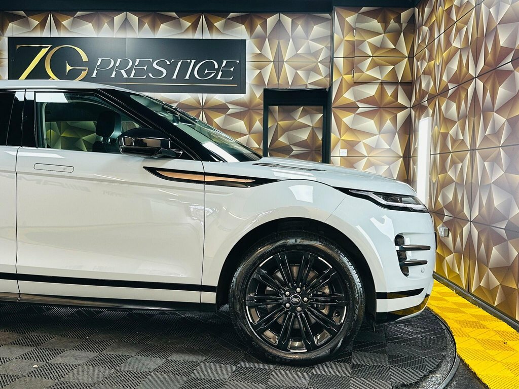Land Rover Range Rover Evoque 1.5 P300e Dynamic Hse Black #21