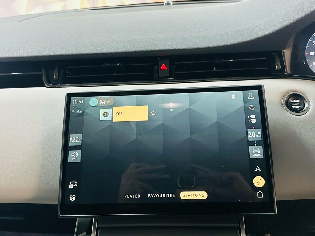 Land Rover Range Rover Evoque 1.5 P300e Dynamic Hse Black #45