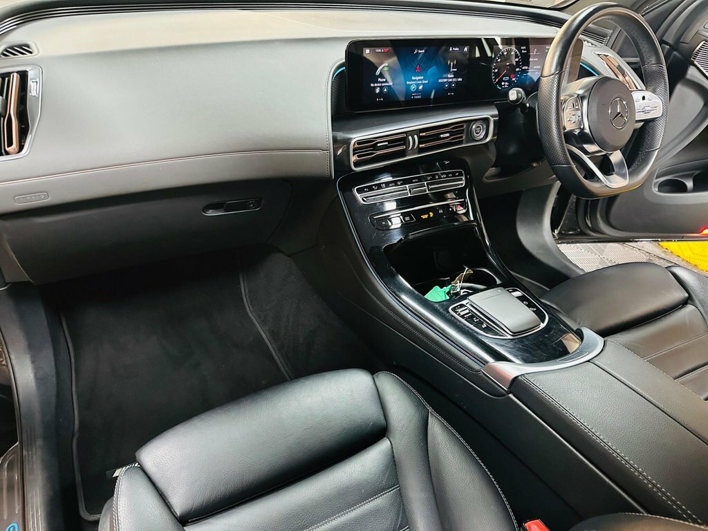 Mercedes-Benz EQC Suv Black #3