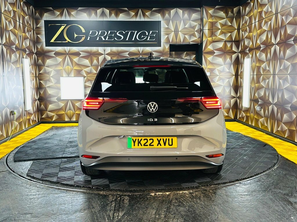 Volkswagen ID.3 Hatchback Grey #4
