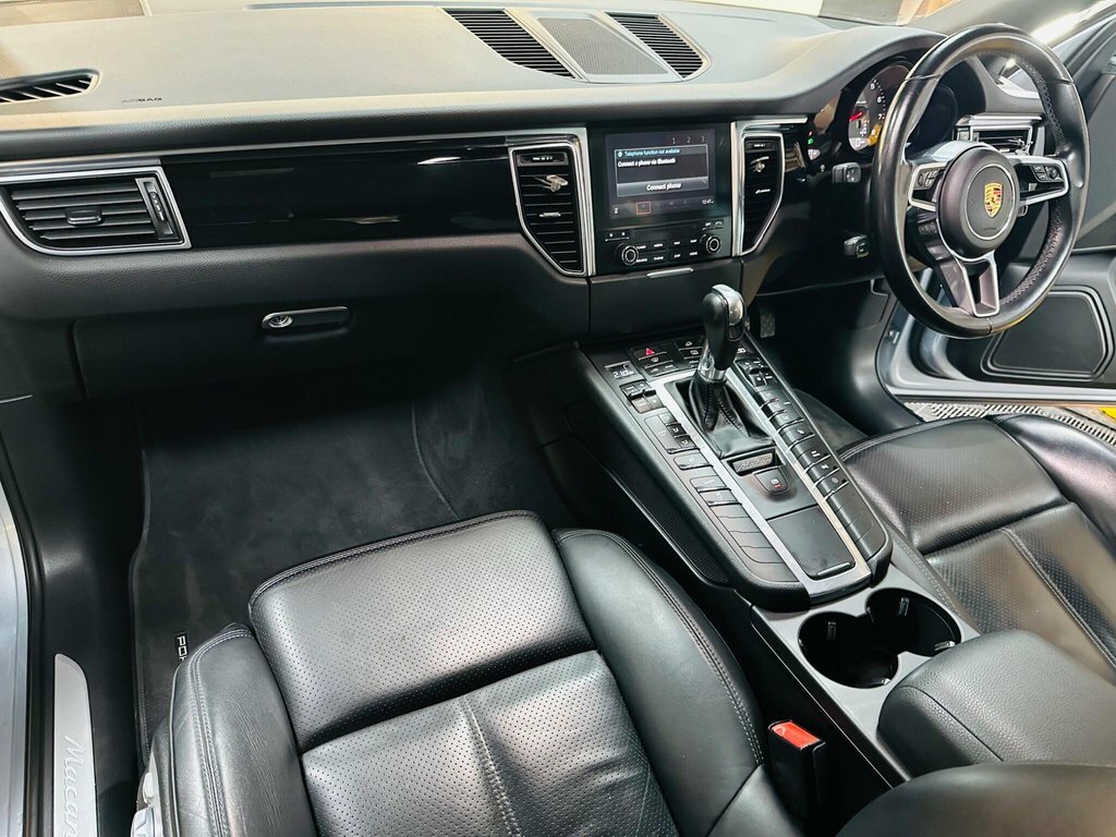 Porsche Macan 3L S Silver #5
