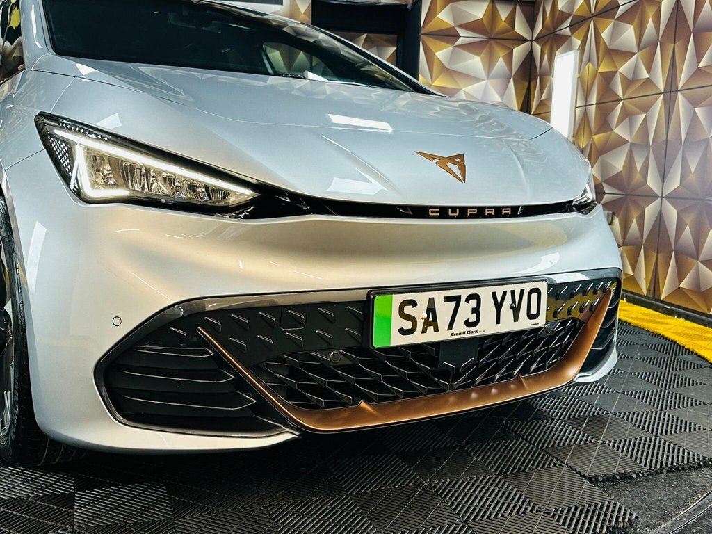 Cupra Born Cupra Hatchback 150Kw V1 58Kwh Red #31