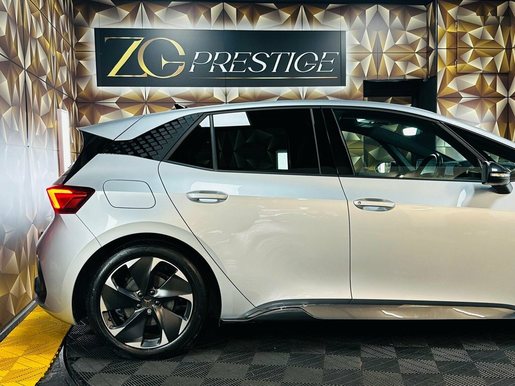 Cupra Born Cupra Hatchback 150Kw V1 58Kwh Red #18