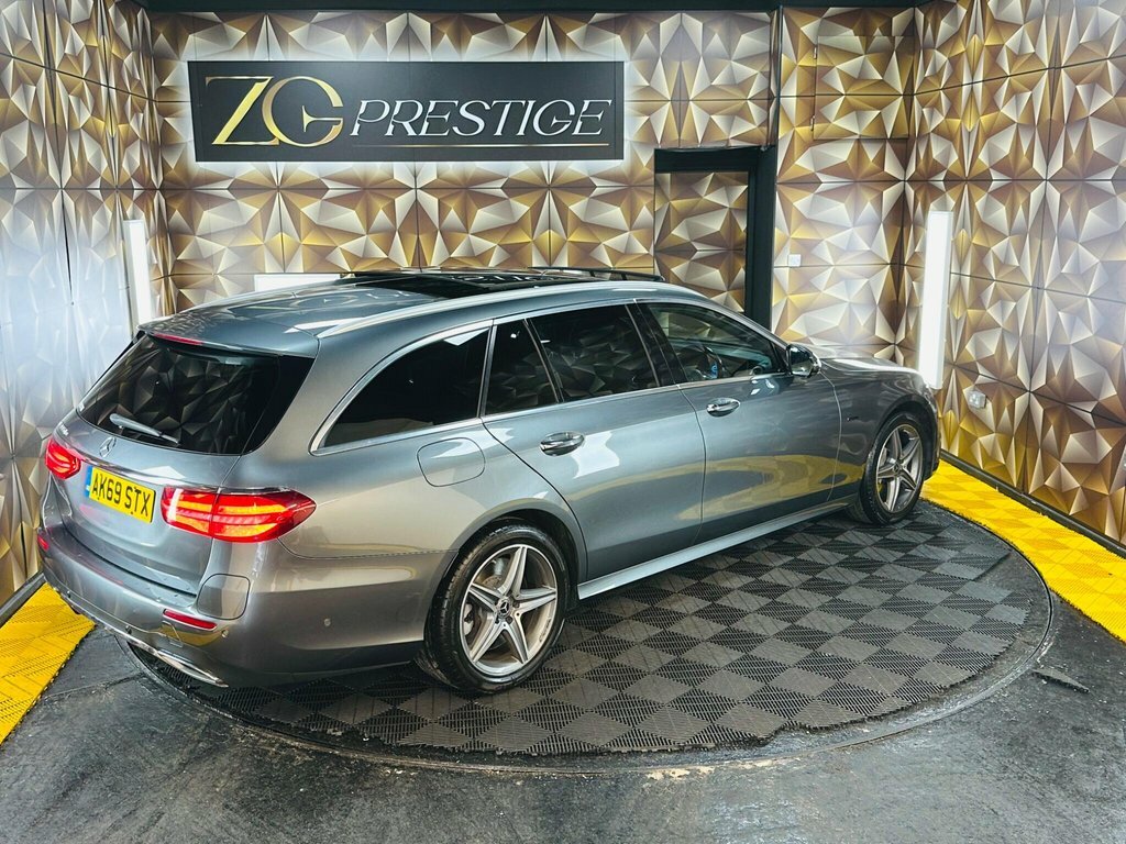 Mercedes-Benz E Class 2L Amg Line Grey #5