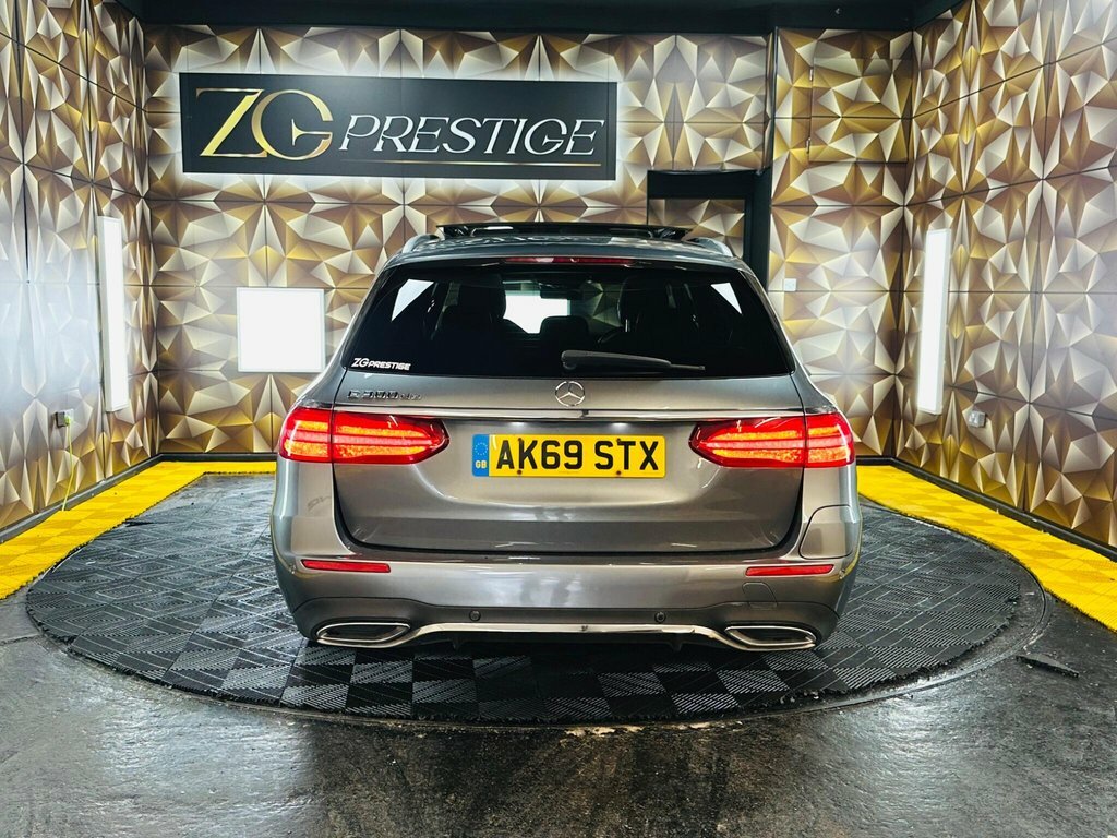 Mercedes-Benz E Class 2L Amg Line Grey #4