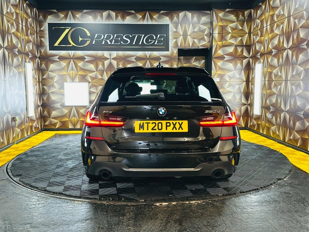 BMW 3 Series 2L M Sport Black #4