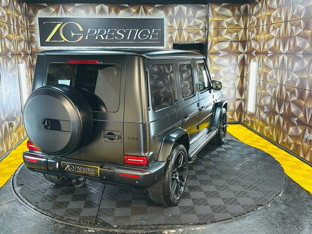 Mercedes-Benz G Class 4.0L Amg G 63 4Matic Black #34