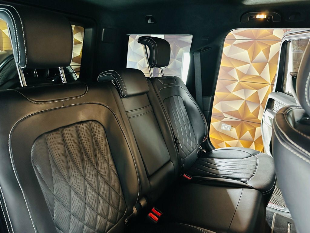 Mercedes-Benz G Class 4.0L Amg G 63 4Matic Black #17