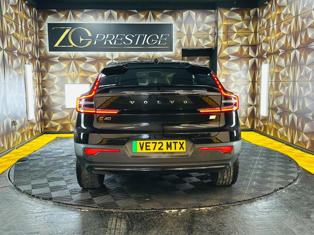 Volvo C40 Suv Black #4