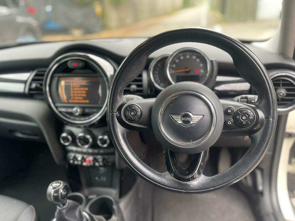 Mini Hatch Hatchback 1.2 One Euro 6 Ss 201515 Red #6