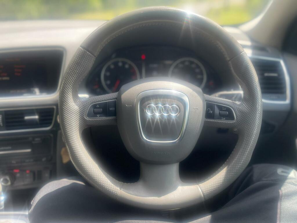 Audi Q5 2.0 Tdi Quattro Se 168 Bhp Silver #24