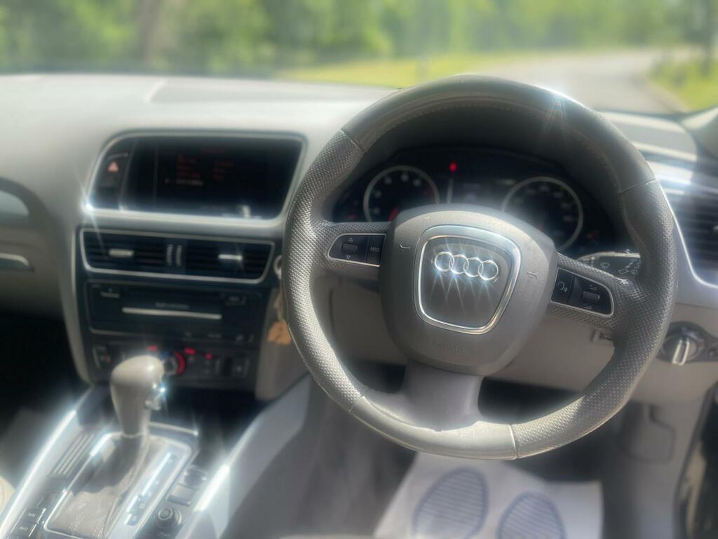 Audi Q5 2.0 Tdi Quattro Se 168 Bhp Silver #23