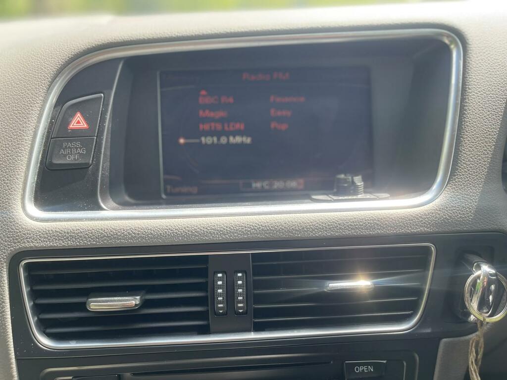 Audi Q5 2.0 Tdi Quattro Se 168 Bhp Silver #28