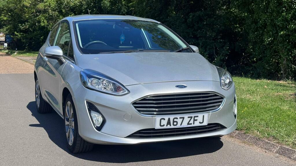 Ford Fiesta 1.1 Ti-vct Zetec Euro 6 Ss Silver #2