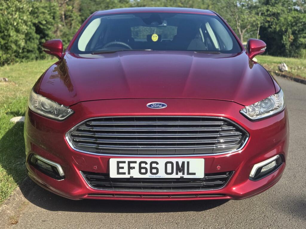Ford Mondeo Titanium Red #3