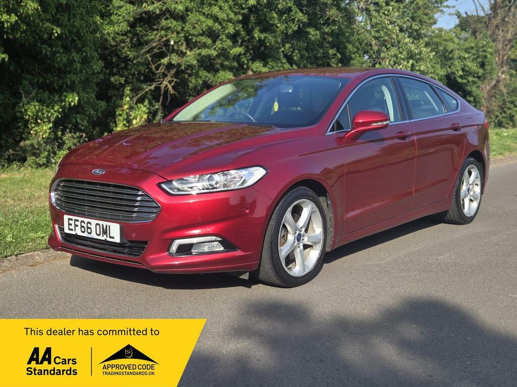 Ford Mondeo Titanium Red #2