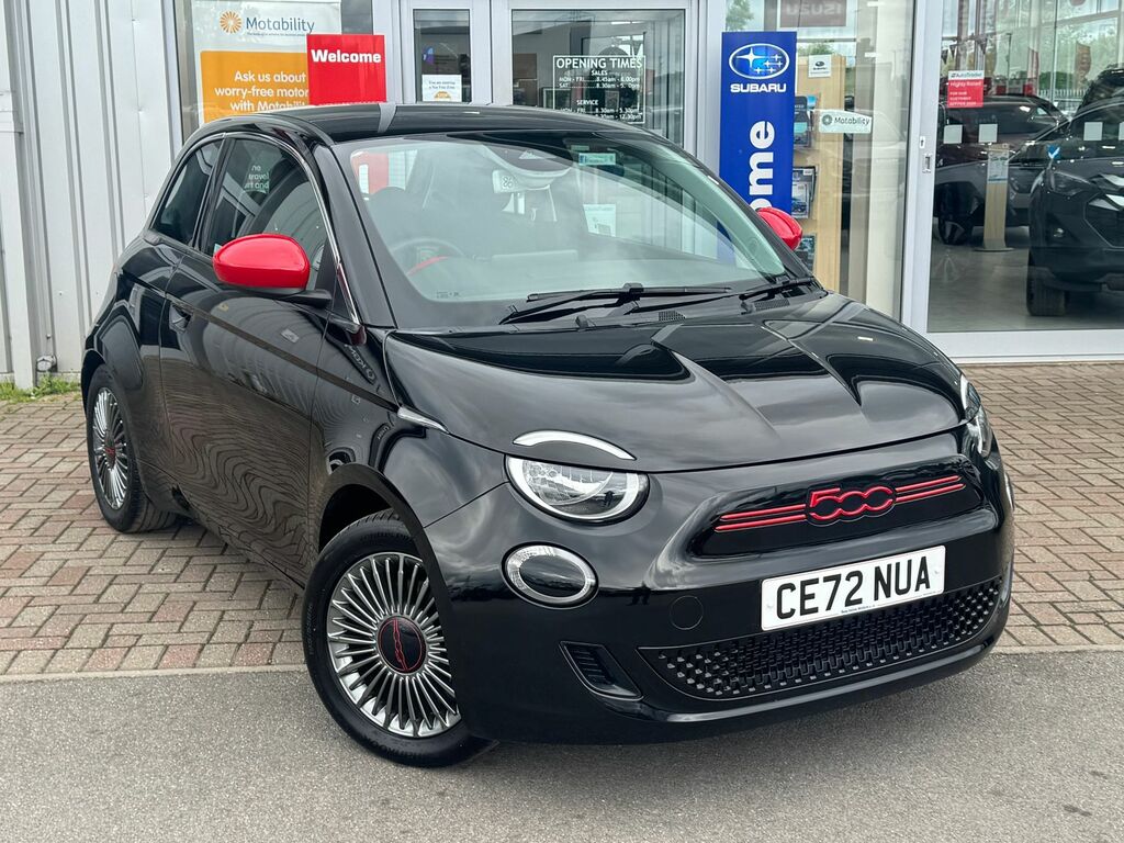 Fiat 500E 42Kwh Red Hatchback 118 Ps Black