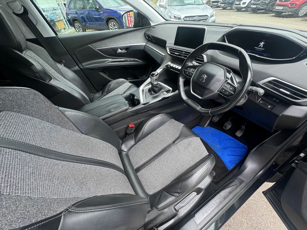 Peugeot 3008 1.6 Bluehdi Allure Suv Euro 6 S YF18UDW Black #2