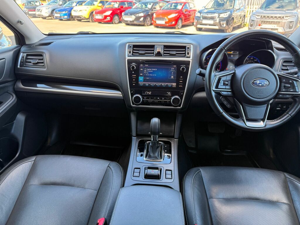 Subaru Outback Touring Gold #31