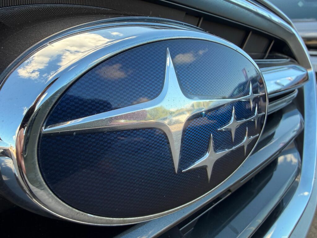 Subaru Outback Touring Gold #21