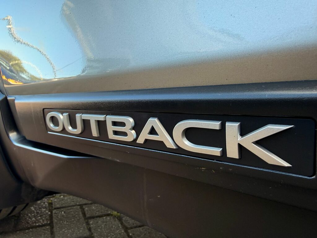 Subaru Outback Touring Gold #22