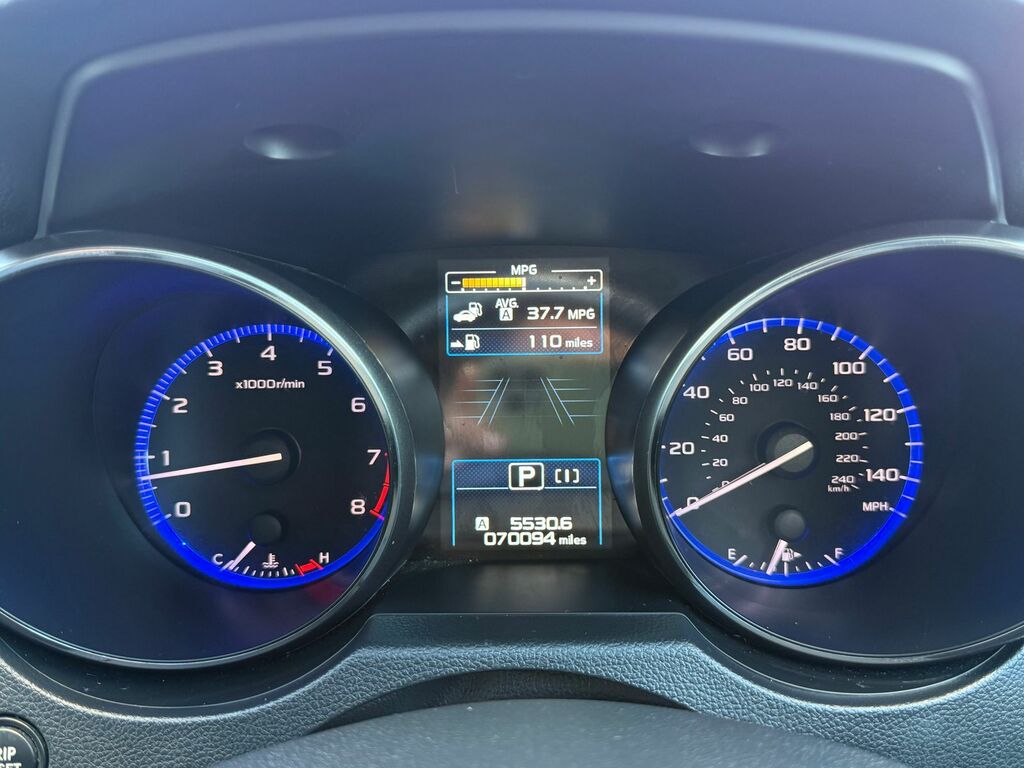 Subaru Outback Touring Gold #44