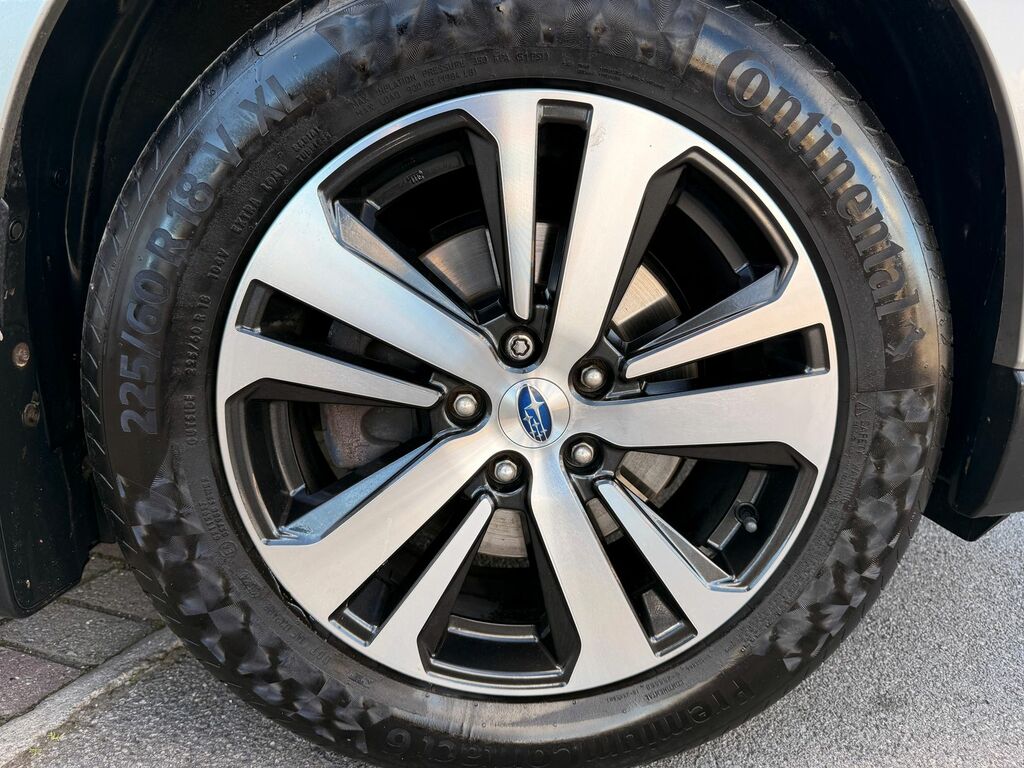 Subaru Outback Touring Gold #17