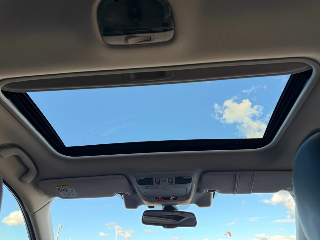Subaru Outback Touring Gold #38