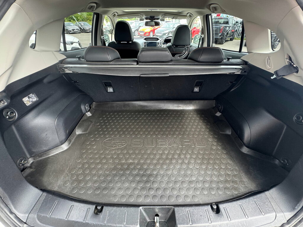 Subaru XV 2.0I E-boxer Se Lineartronic Grey #8