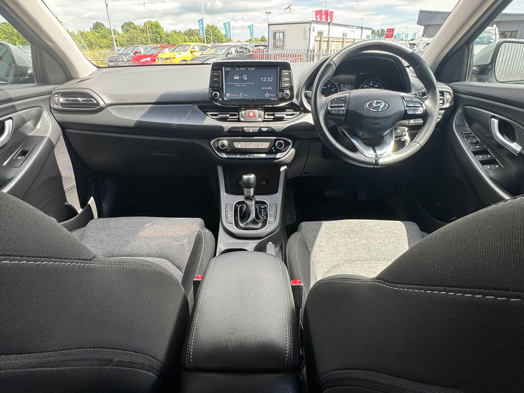 Hyundai I30 1.0 T-gdi Mhev Se Connect Hatchback Hyb Silver #4