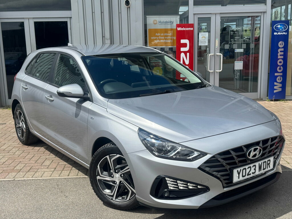 Hyundai I30 1.0 T-gdi Mhev Se Connect Hatchback Hyb Silver