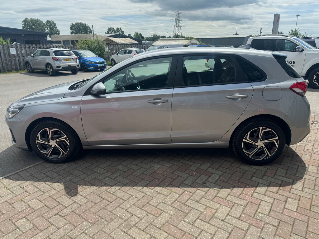 Hyundai I30 1.0 T-gdi Mhev Se Connect Hatchback Hyb Silver #3