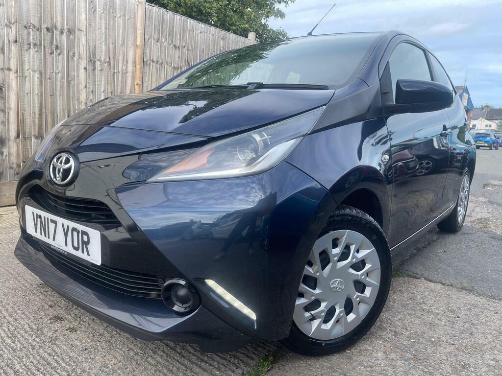 Toyota Aygo 1.0 Vvt-i X-play X-shift Euro 6 Blue #3
