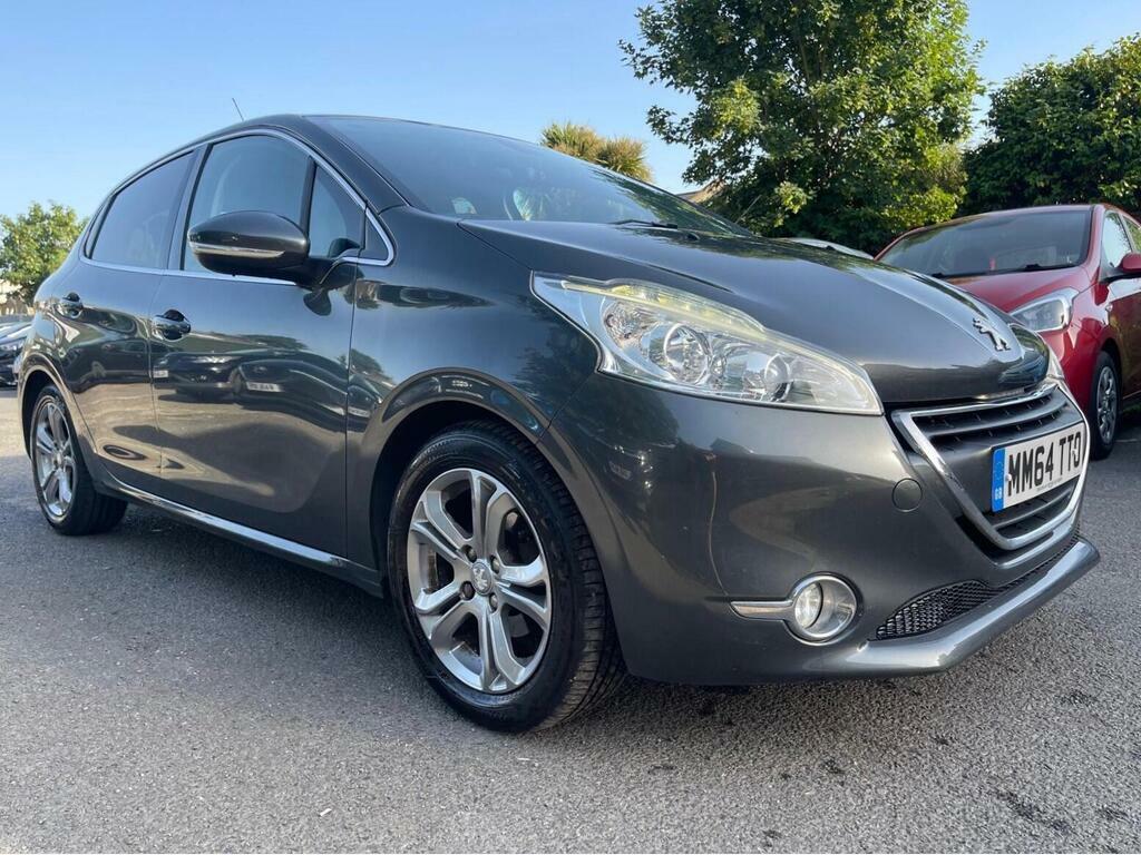 Peugeot 208 1.2L Style Black #5