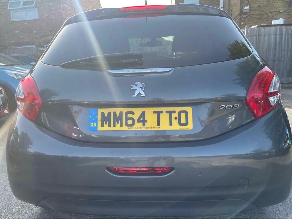 Peugeot 208 1.2L Style Black #7