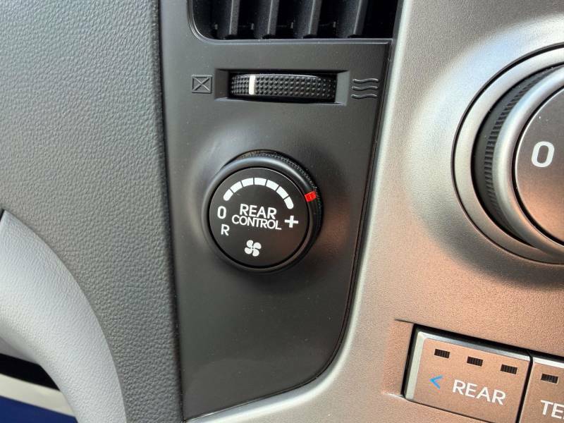 Hyundai I800 Crdi Style U1017847 Silver #10