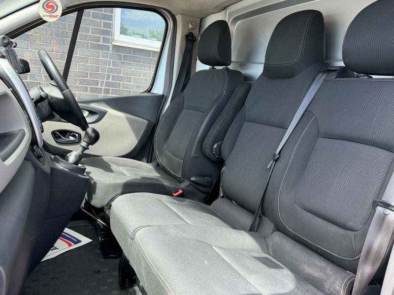 Renault Trafic Panel Van 1.6 Dci Energy 27 Business Swb Standard Silver #14