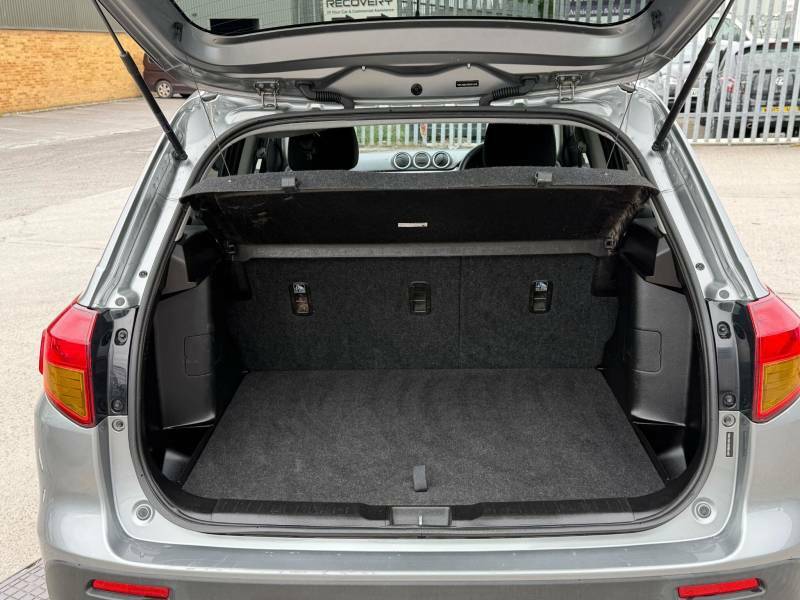 Suzuki Vitara 1.6 Sz-t Allgrip Silver #8